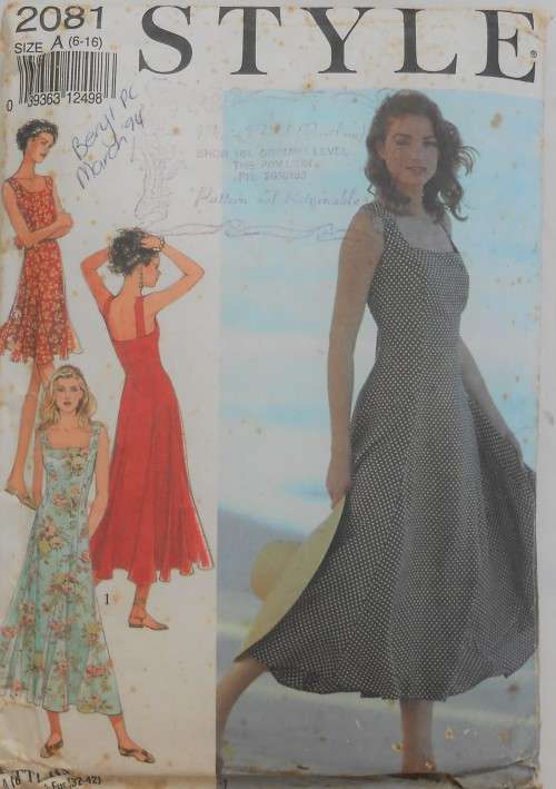 STYLE 2081 SLEEVELESS PANELED DRESSES SIZE 6-16 COMPLETE