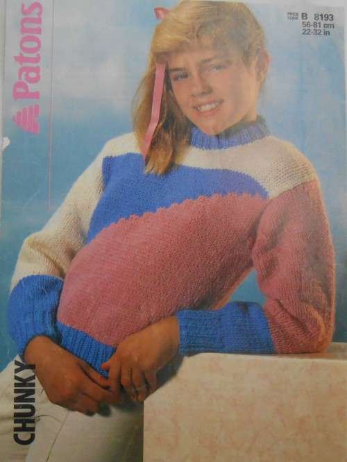 PATONS 8193 CHUNKY COLOUR BLOCK SWEATER  TO FIT  22 - 32`