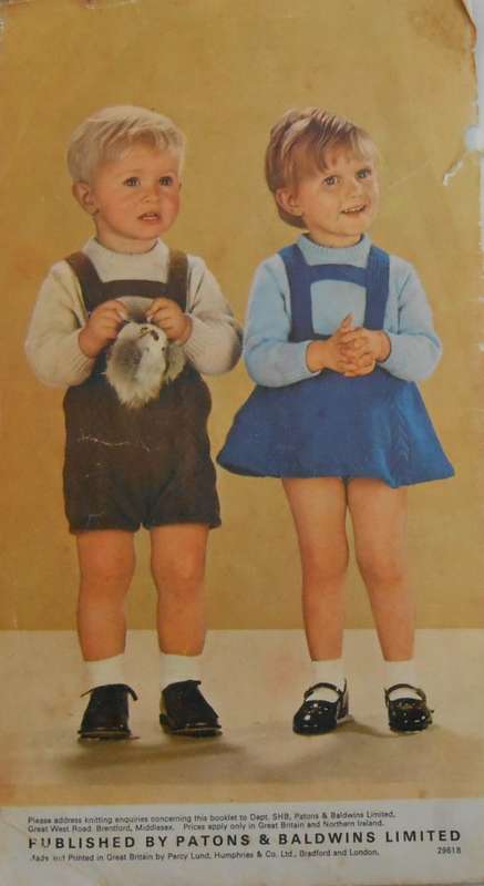 PATONS SC84 BRILLIANTE BABY BOOK - 52 PAGES