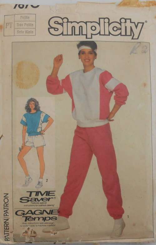 SIMPLICITY 7670 TRACKSUIT-PULL OVER TOP-PULL ON PANTS/SHORTS  SIZE PT (6-8)-COMPLETE