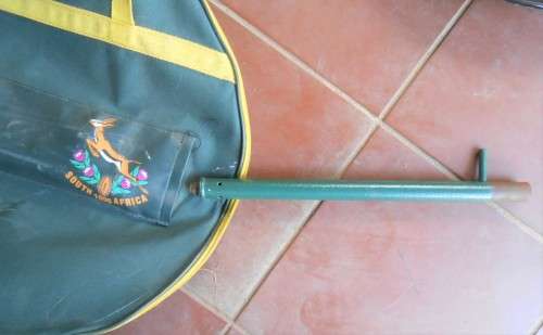 RUGBY 1995 WORLD CUP CADAC SKOTTEL GREEN+ PRINTED 1995 RUGBY LOGO+CADAC BRAAI BAG IN GREEN & GOLD