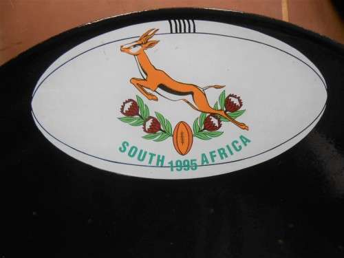 RUGBY 1995 WORLD CUP CADAC SKOTTEL GREEN+ PRINTED 1995 RUGBY LOGO+CADAC BRAAI BAG IN GREEN & GOLD