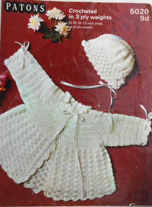 PATONS 5020 CROCHET COAT & BONNET TO FIT 18-19 INCH CHEST