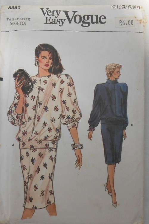 VOGUE 8880 TOP & SKIRT SIZE 6-8-10 COMPLETE-UNCUT-F/FOLDED