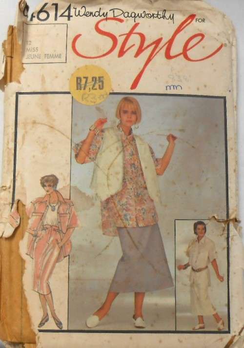 STYLE 4614 SHIRT-WAISTCOAT-SKIRT SIZE 12 COMPLETE-MOSTLY UNCUT-ZIPLOC