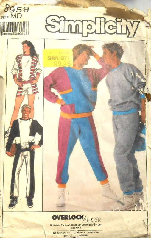 SIMPLICITY 8959 UNISEX TRACKSUIT-PANTS-SHORTS-TOP SIZE MEDIUM 38-40 COMPLETE