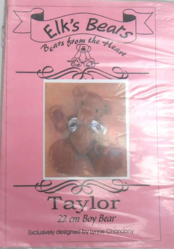 TAYLOR - 22 CM BOY BEAR - ELK`S BEARS - PATTERN ONLY