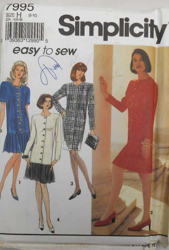 SIMPLICITY 7995 DRESS WITH/OUT PLEATED SKIRT SIZE 6-10 COMPLETE-UNCUT-F/FOLDED