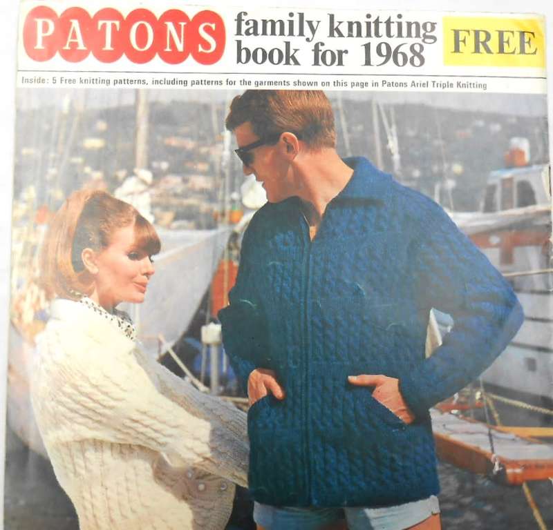 PATONS FAMILY KNITTING BOOK 1968  INCLUDES 5 PATTERNS