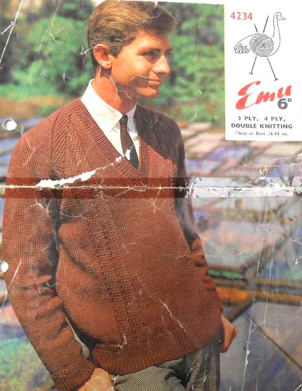 EMU 4234 HIS & HERS SWEATER TO FIT  34` - 44` - PATTERN WORN
