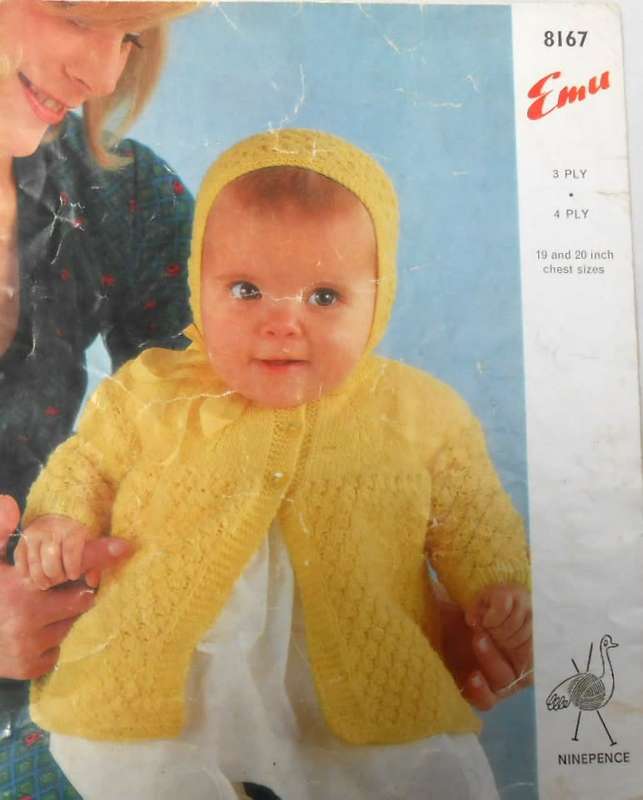 EMU 8167  - 3 + 4 PLY KNITTING MATINEE COAT & BONNET 19 - 20` OR 48 -  50  cm