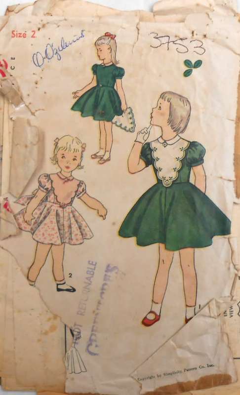 VINTAGE SIMPLICITY 3753 TODDLER DRESS WITH DETACHABLE COLLAR SIZE 2 YEARS-COMPLETE+TRANSFER