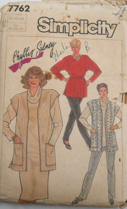 SIMPLICITY 7762 KNIT DRESS-TOP-WAISTCOAT-PULL ON PANTS SIZE 20-22-24-COMPLETE-CUT TO 24