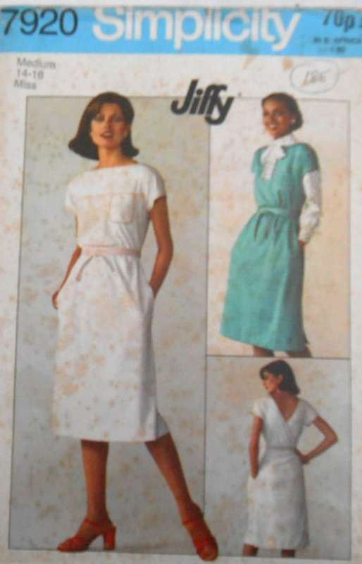 SIMPLICITY 7920 BACK WRAP DRESS SIZE MEDIUM 14-16 COMPLETE