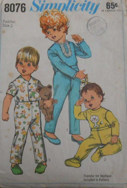 VINTAGE SIMPLICITY 8076 TODDLERS PJS WITH TRANSFER SIZE 2 YEAR - COMPLETE-UNCUT-F/FOLDED