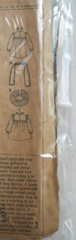 McCALLS 9525 GIRLS DRESS+SNAP ON BOW+DETACHABLE COLLAR SIZE 4 YEARS COMPLETE-ZIPLOC