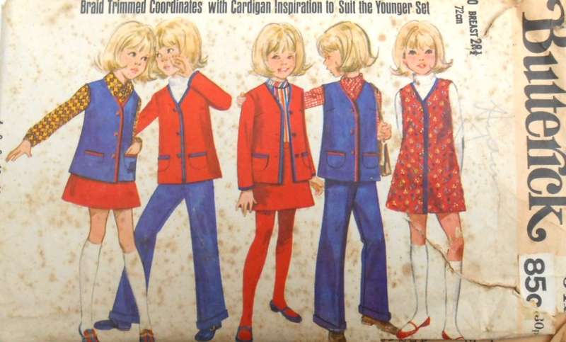 BUTTERICK 5415 GIRLS JACKET-PINAFORE-SKIRT-PANTS SIZE 10 YEARS  BREAST 28 1/2 COMPLETE