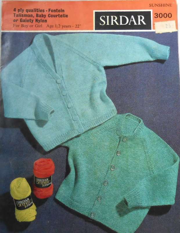SIDAR  3000 - CARDIGAN FOR BOY OR GIRL - AGE 1/2 YEARS -  22 CHEST