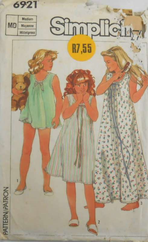 SIMPLICITY 6921 GIRLS NIGHTGOWN & BABY DOLLS SIZE MEDIUM (8-10 YEARS) COMPLETE