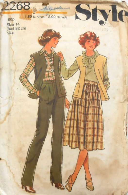 STYLE 2268 WAISTCOAT-SKIRT-PANTS SIZE 14 BUST 92 CM COMPLETE-ZIPLOC