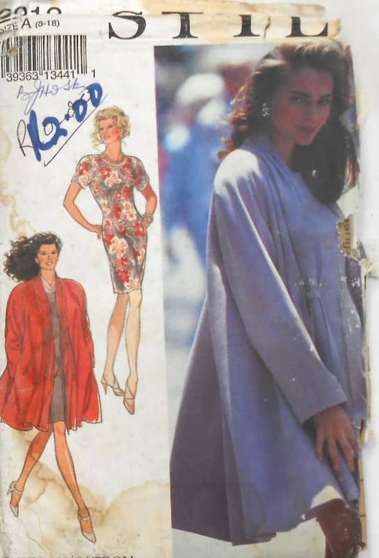 STYLE 2212 COAT & DRESS SIZE 8-18 COMPLETE-UNCUT-F/FOLDED-WATERMARK ON COVER-ZIPLOC