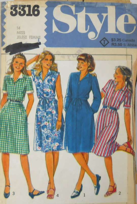 STYLE 3316 ZIP FRONT OR STEP IN DRESS SIZE 14 COMPLETE-ZIPLOC