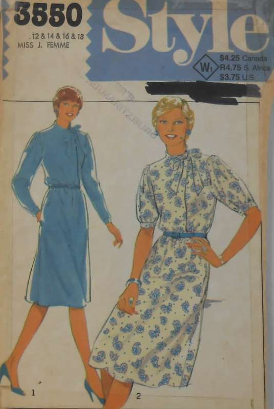 STYLE 3550 PULLOVER DRESS SIZE 12-14-16-18  COMPLETE-UNCUT-F/FOLDED--ZIPLOC
