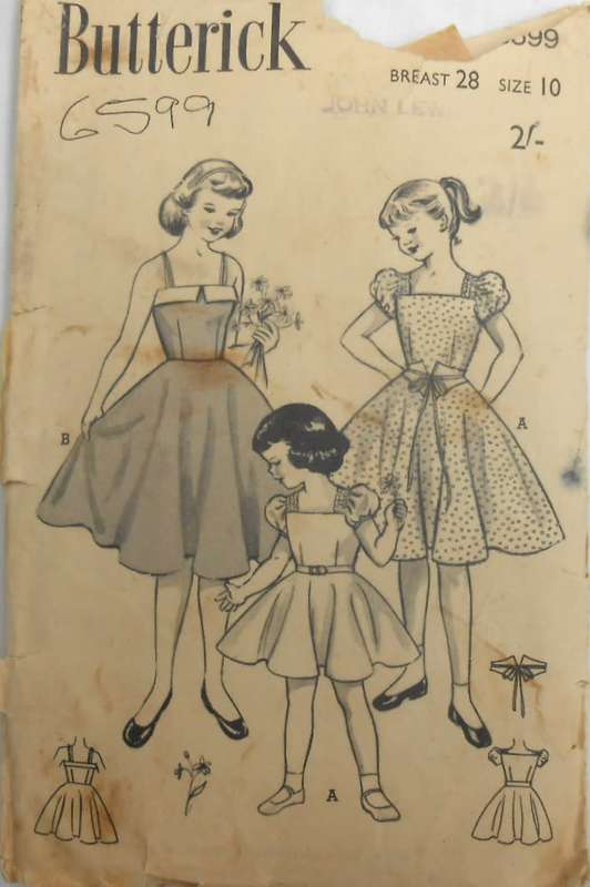 VERY VINTAGE BUTTERICK 6599 GIRLS DRESS OR SUN TOP SIZE 10 YEARS BREAST 28 -COMPLETE