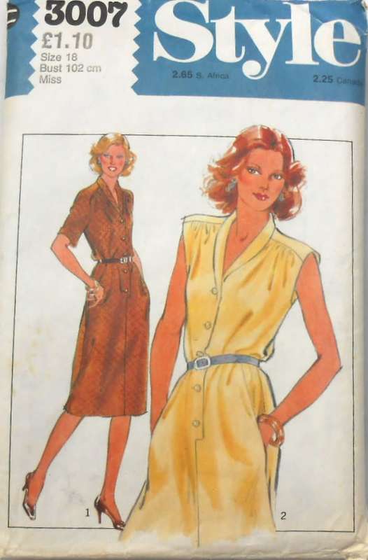 STYLE 3007 PULLOVER DRESS SIZE 18 BUST 102 CM COMPLETE