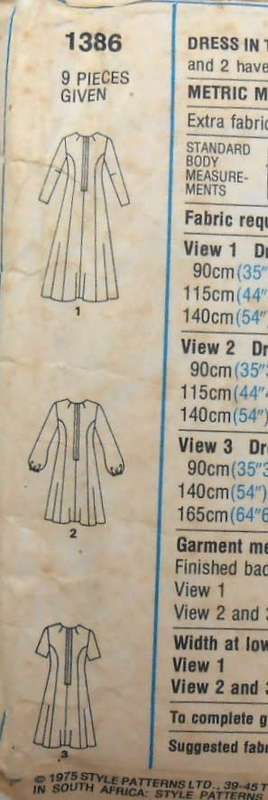 STYLE 1386 PANELLED DRESS+CROSSOVER FRONT SIZE 18 1/2 + 20 1/2 BUST 104 - 109 CM COMPLETE