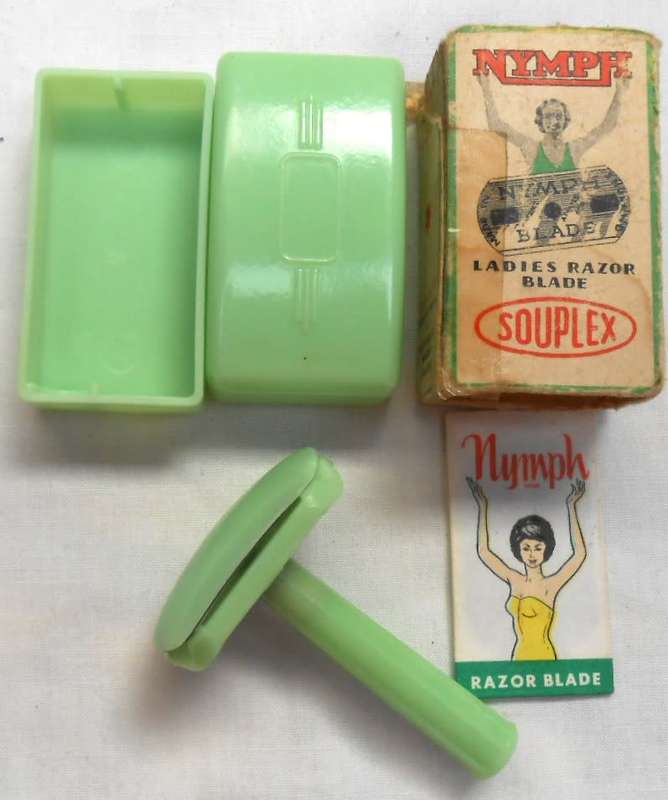 VINTAGE NYMPH-SOUPLEX LADIES GREEN RAZOR IN ORIGINAL BOX WITH RAZOR BLADE-MADE IN UK