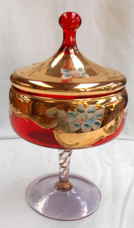 A BEAUTY! COMO-ITALY BOHEMIAN VENETIAN RED & GOLD WITH RAISED FLOWERS COMPOTE WITH LID+LABEL