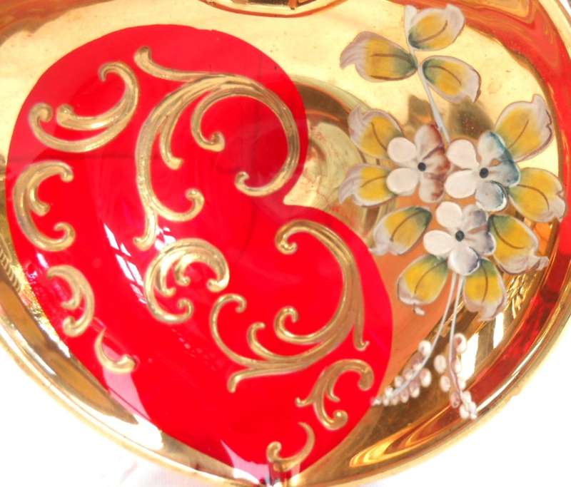 Vintage Murano Italy Glass Trinket Dish Red Gold Gilt Hand Painted Heart Shaped-Exc