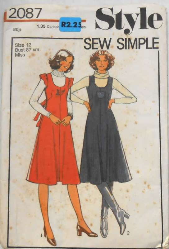 STYLE 2087 FLARED PINAFORE SIZE 12 BUST 87 CM -COMPLETE-UNCUT-F/FOLDED