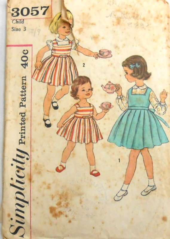 VINTAGE SIMPLICITY 3057 TODDLER DRESS-PINAFORE-BLOUSE  SIZE 3 YEARS-COMPLETE-ZIPLOC