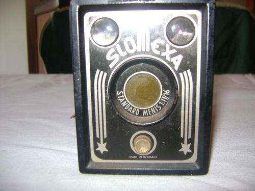 Unique - SLOMEXA Standard Menis 1:11/16 Black Box Camera - see pics!