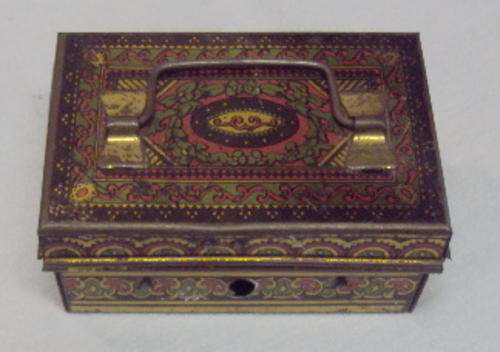 DEIGHTFUL TIN MONEY BOX  - SEE PICS TO APPRECIATE