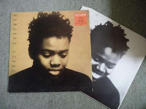 TRACY CHAPMAN - SELF TITLED - STEREO LP WITH ORIGINAL INNER SLEEVE - GREAT CONDITION
