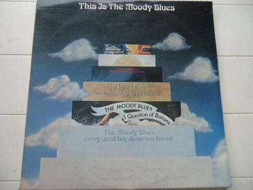 "THIS IS THE MOODY BLUES" - 1989 DOUBLE GATEFOLD STEREO LP SET IN EXCELLENT CONDITION