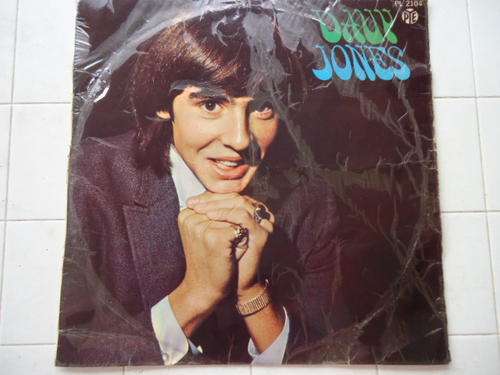 DAVY JONES (OF THE MONKEES) -SELF TITLED - 1967 LONG PLAYING VINYL LP IN FAIR CONDITION