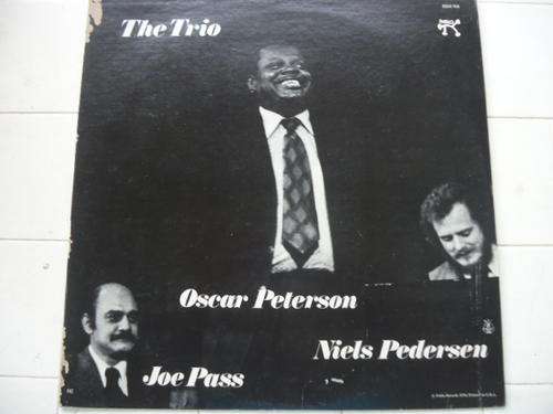 OSCAR PETERSON & JOE PASS & NIELS PEDERSEN "THE TRIO" IMPORTED USA 1974 STEREO LP - EXC