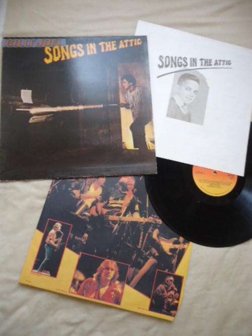BILLY JOEL "SONGS IN THE ATTIC" 1981 STEREO GATEFOLD LP + ORIGINAL INNER SLEEVE + 4 PG LYRIC SHEET!