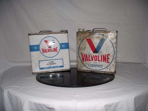 OLD OIL CANS