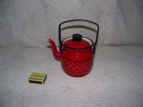 CUTE TWO CUP MID-CENTURY LITTLE KETTLE