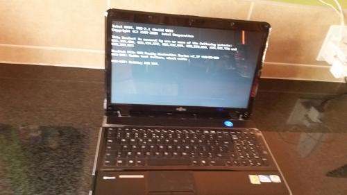 Fujitsu Siemens lifebook ah531