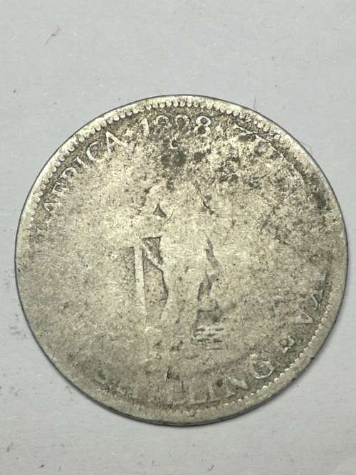 1928 SHILLING UNION OF SOUTH AFRICA COLLECTORS COIN .