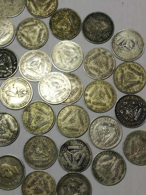 selection 3 pence coin lot union of sa 47 coins and one rhodesia and nyasaland 3 pence silver ..