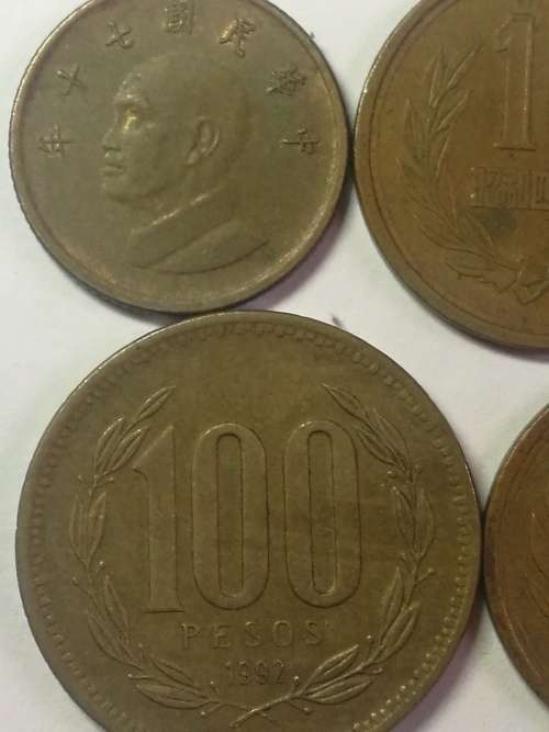 COLLECTION OF ASIAN COINS .