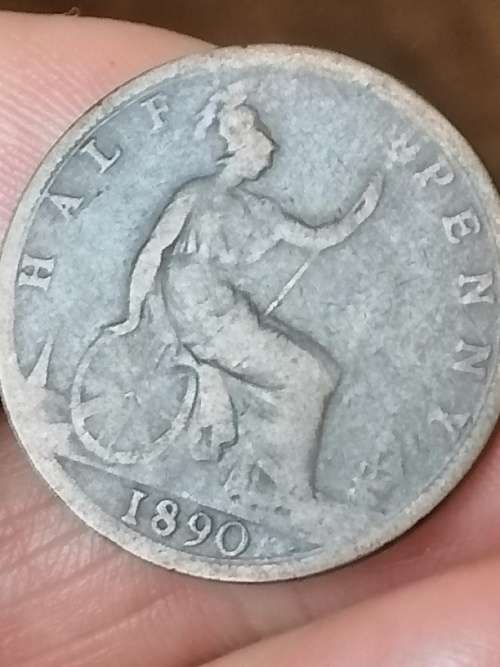 1890 HALF PENNY GREAT BRITAIN COIN .