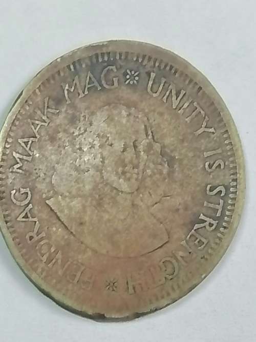 1961 HALF CENT UNION OF SOUTH AFRICA, COIN HAS ASTRANGE OVAL SHAPE,NOT SURE IF EEROR COIN.